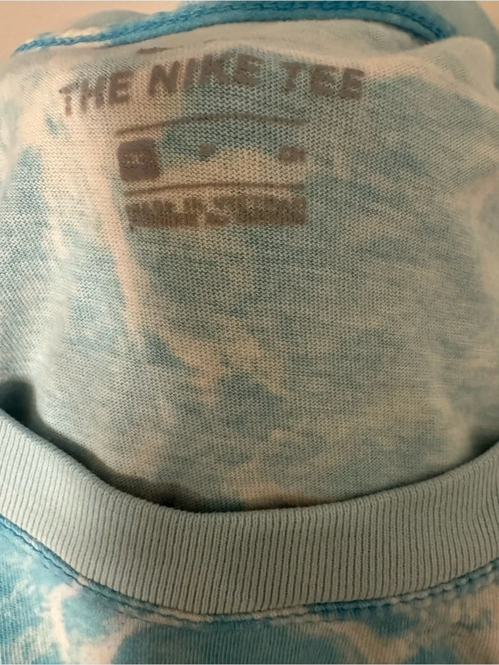 Nike Blue Water Print Cropped Graphic Tee Size Small